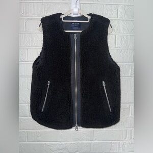 Madewell Charcoal Fleece Vest